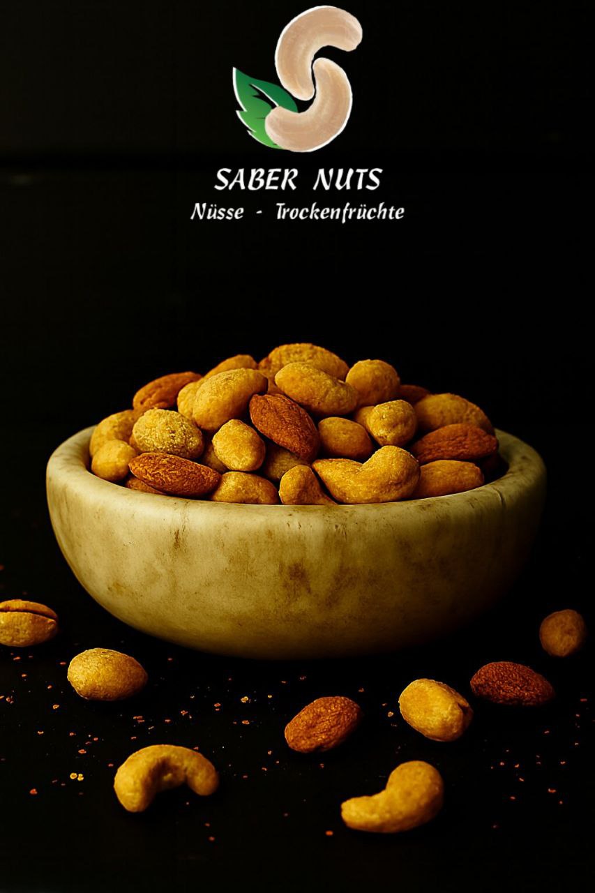 Chili nuts